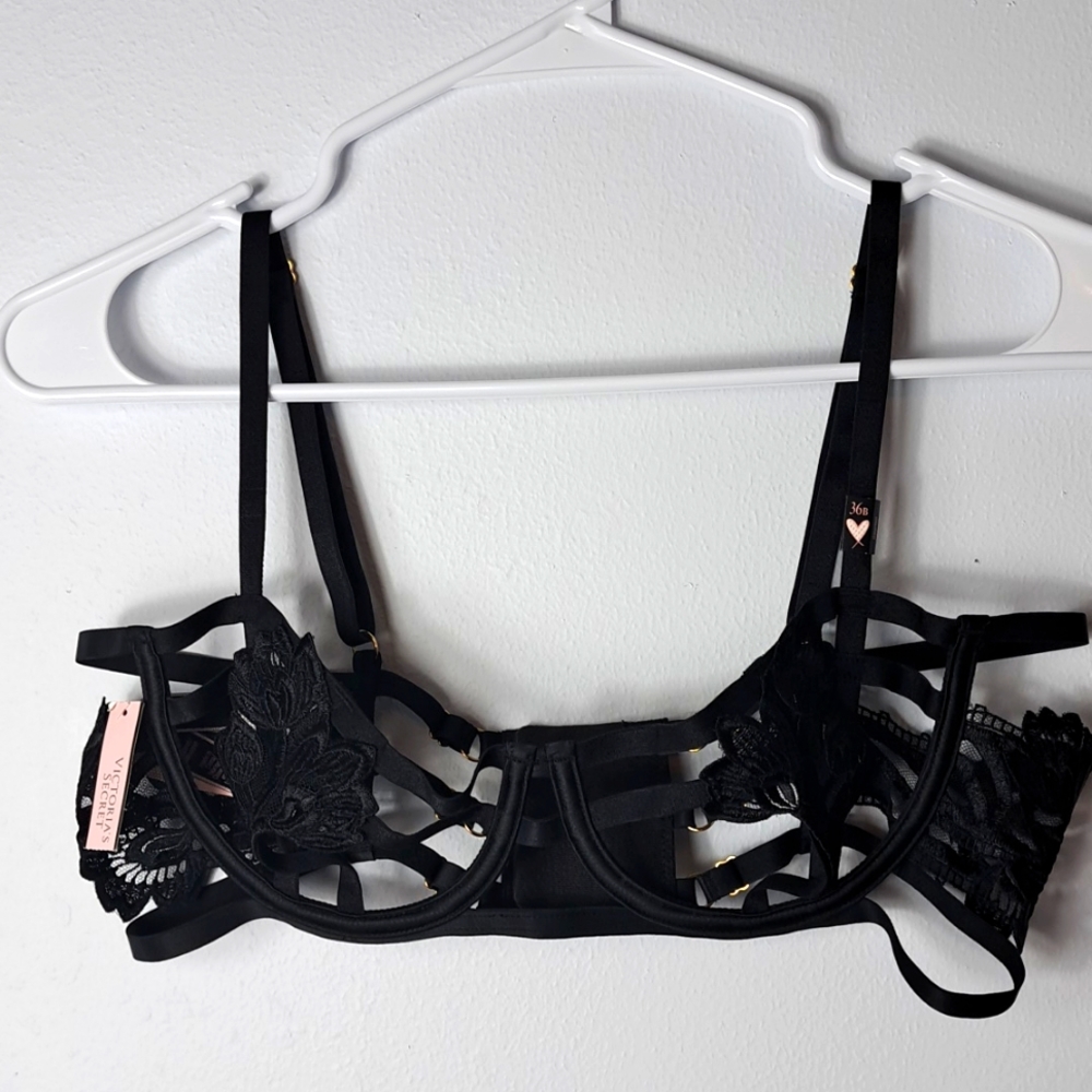 NWT Victoria's Secret Black Gothic Balconet, VS Balconet, Beautiful VS Balconet